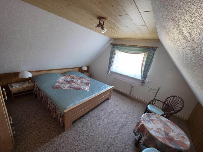 Ferienhaus in Kühlungsborn - Höppner, Joachim - Schlafraum zur Nordseite im Obergeschoß