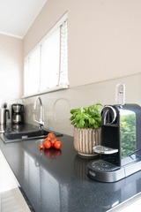 Ferienhaus in Heiligenhafen - Ostsee - Reetdachhaus Nr. 11 "NEWPORT" im Strand Resort - Bild 12