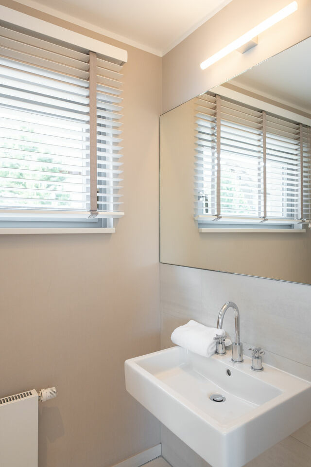 Ferienhaus in Heiligenhafen - Ostsee - Reetdachhaus Nr. 11 "NEWPORT" im Strand Resort - Bild 18