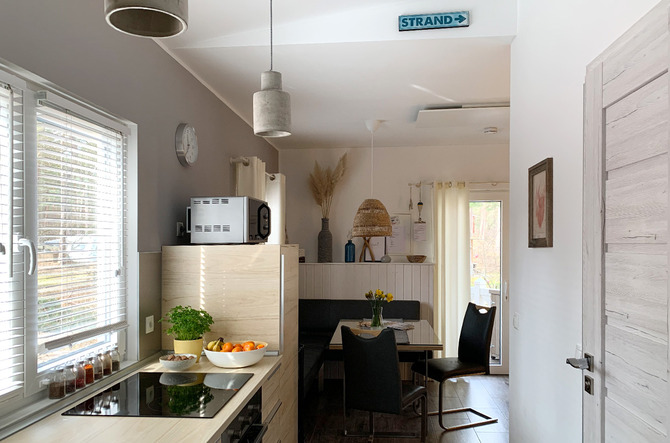 Bungalow in G&ouml;hren - Strandkiste G&ouml;hren - K&uuml;che, Wohnzimmer