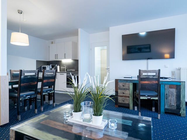 Ferienwohnung in Ostseeheilbad Zingst - Am Kurhaus 614-Strandidyll Villa Kurpark - Bild 2