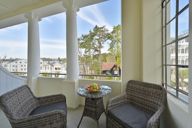 Ferienwohnung in Sellin - Ferienwohnung 6 mit Sauna WLAN 6 Pers. Sellin auf Rügen Villa Celia 200 m vom Strand entfernt - Bild 4