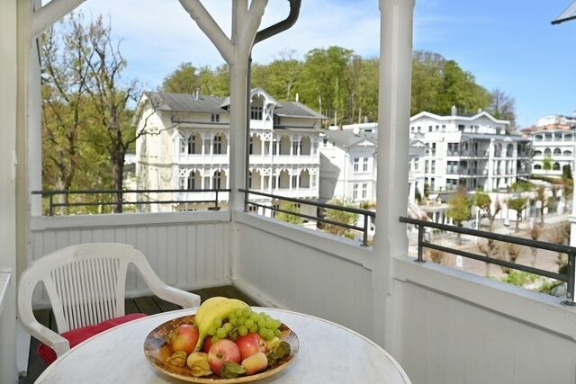 Ferienwohnung in Sellin - Ferienwohnung 10 in Sellin auf Rügen Villa Celia 6 Pers. WLAN und Sauna 200 m vom Strand entfernt - Bild 7