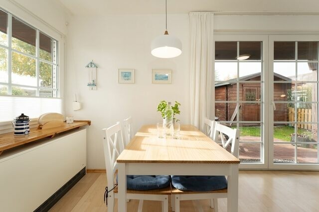 Ferienhaus in Lensterstrand - H&auml;uschen Rita - Bild 3