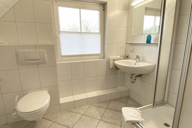 Ferienwohnung in Prerow - Haus Kleist Zimmer 5 - Bild 8